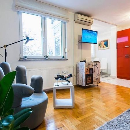 Apartment Jarun Brac Загреб Екстер'єр фото